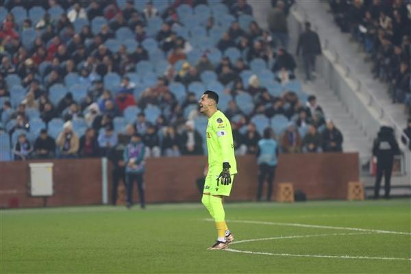 Canlı yayında flaş sözler: Trabzonspor'u bilmeyen birine anlatsam bu nasıl takım der! Foto Galeri 8