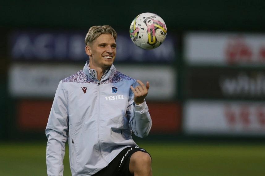 Larsen Trabzonspor’u ipten aldı 9