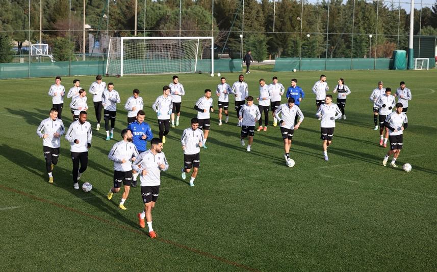 Trabzonspor 20. haftada karşılaşacağı İstanbulspor maçına hazır. 21 Ocak 2023 36