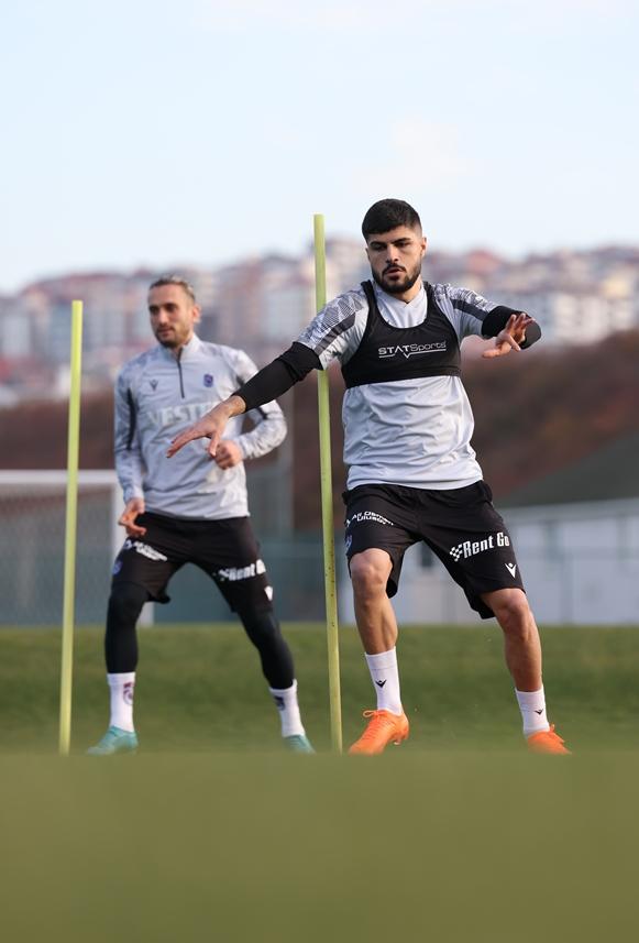 Trabzonspor 20. haftada karşılaşacağı İstanbulspor maçına hazır. 21 Ocak 2023 25