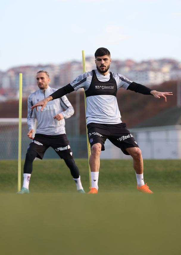 Trabzonspor 20. haftada karşılaşacağı İstanbulspor maçına hazır. 21 Ocak 2023 26