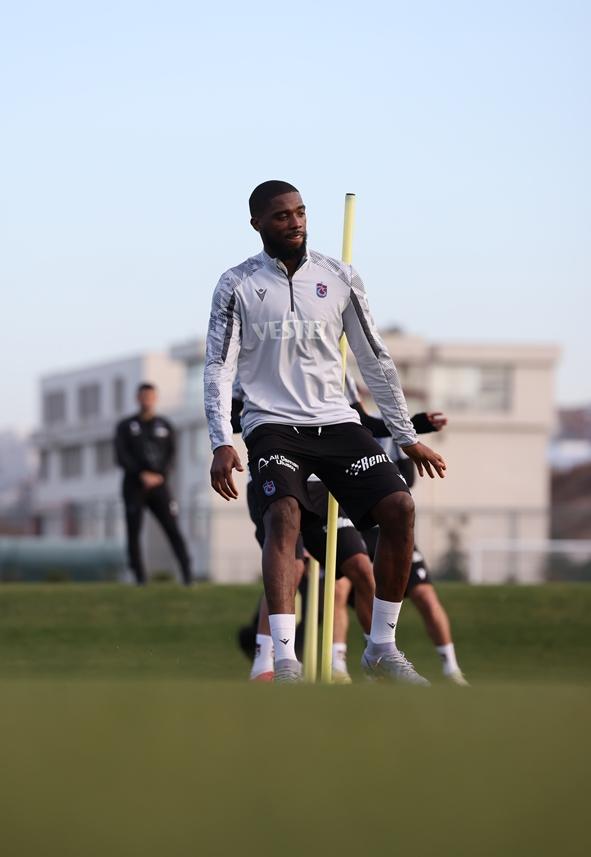 Trabzonspor 20. haftada karşılaşacağı İstanbulspor maçına hazır. 21 Ocak 2023 22