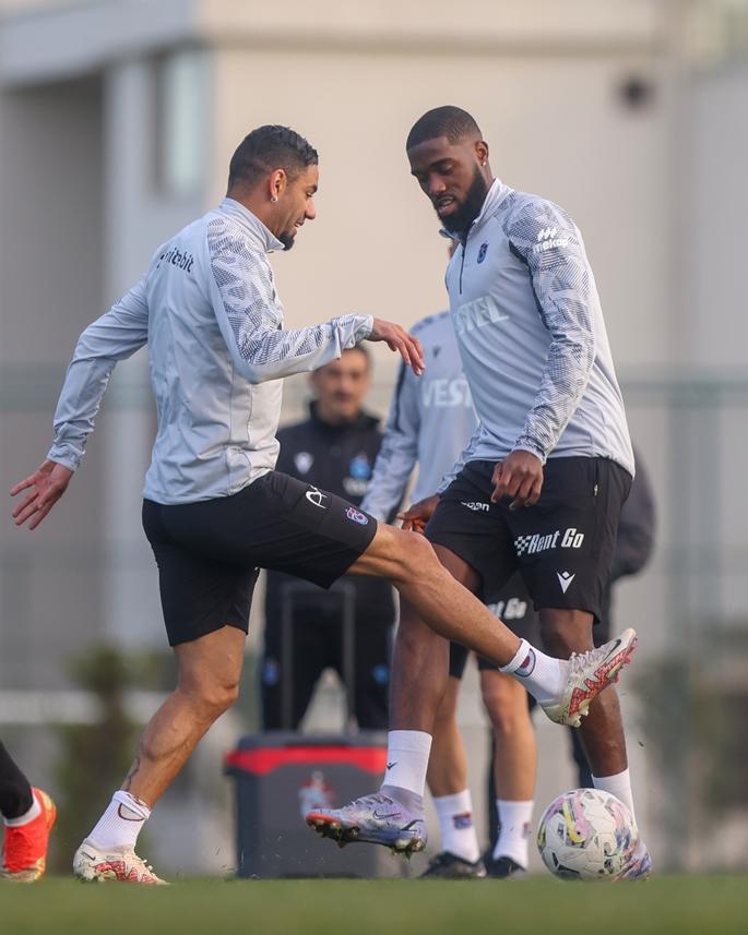 Trabzonspor 20. haftada karşılaşacağı İstanbulspor maçına hazır. 21 Ocak 2023 4