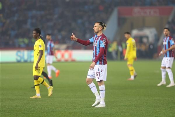 Trabzonspor maçını böyle yorumladı: Hem İstanbulspor’u yendi hem de… 5