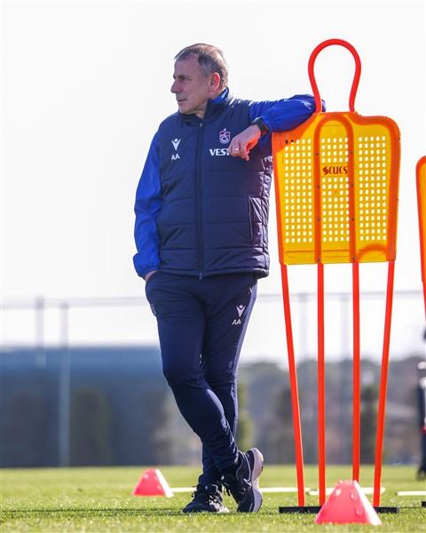 Trabzonspor'un muhtemel Hatayspor maçı 11'i 7