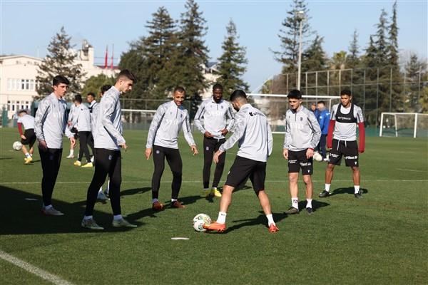 Trabzonspor'un muhtemel Hatayspor maçı 11'i 2