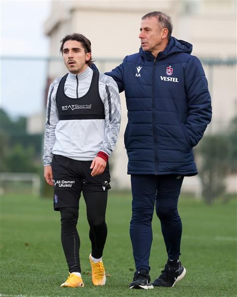 Trabzonspor’un Antalyaspor maçı hazırlıkları tamamlandı 27