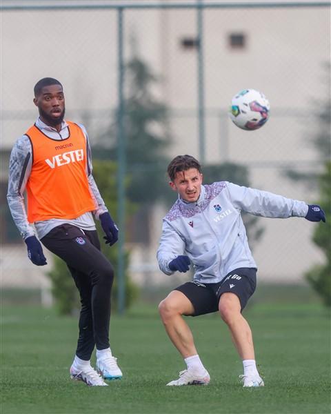 Trabzonspor’un Antalyaspor maçı hazırlıkları tamamlandı 23