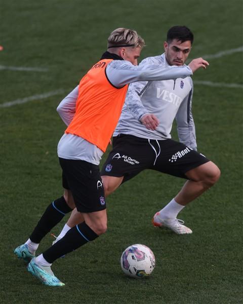 Trabzonspor’un Antalyaspor maçı hazırlıkları tamamlandı 36