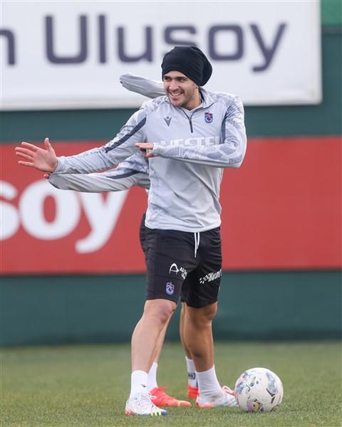 Trabzonspor’un Antalyaspor maçı hazırlıkları tamamlandı 19