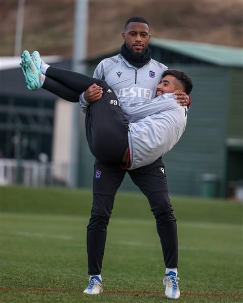 Trabzonspor’un Antalyaspor maçı hazırlıkları tamamlandı 35