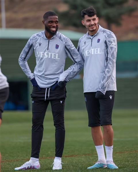 Trabzonspor’un Antalyaspor maçı hazırlıkları tamamlandı 32