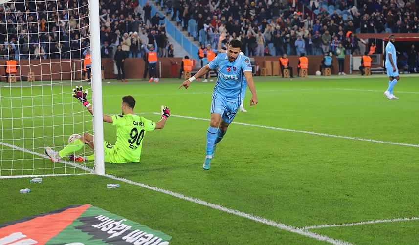 Trabzonspor’un Antalyaspor galibiyeti sonrası flaş değerlendirme! “Galatasaray bu Trabzonspor’u yenemez” 9