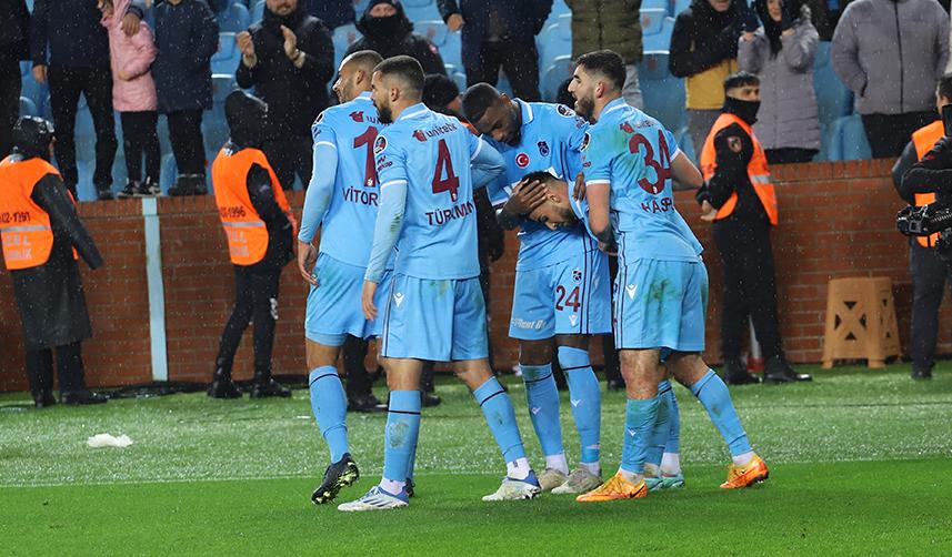 Trabzonspor’un Antalyaspor galibiyeti sonrası flaş değerlendirme! “Galatasaray bu Trabzonspor’u yenemez” 5