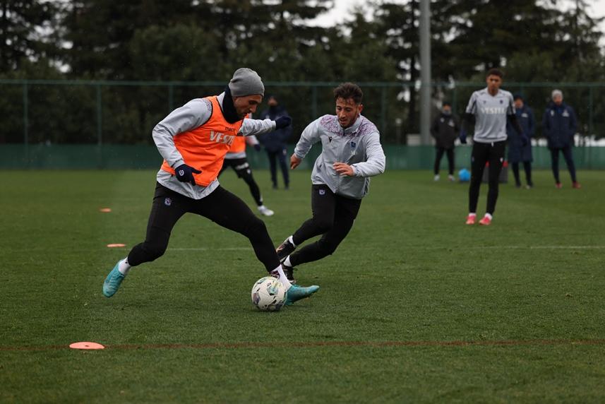 Trabzonspor hazırlıklara başladı! 23. haftada rakip Galatasaray - 02 Şubat 2023 28