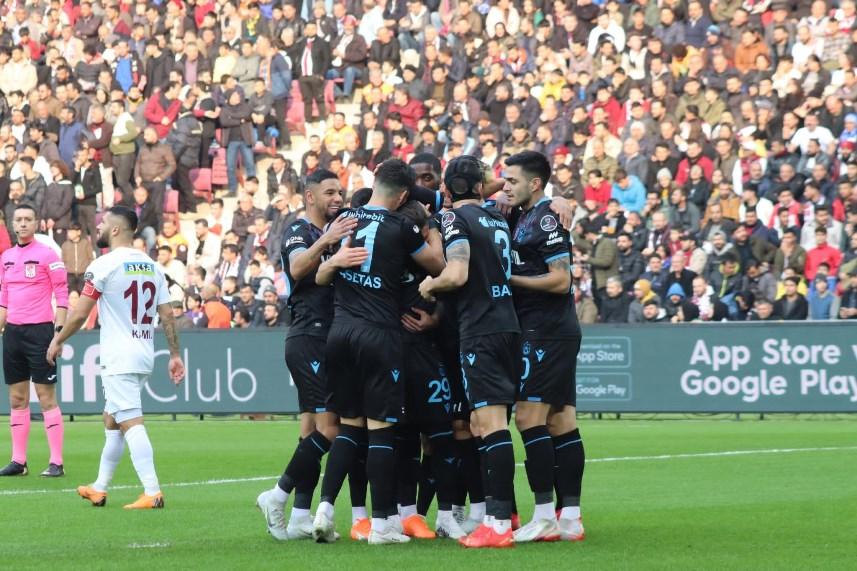 Trabzonspor, UEFA listesini yeniledi 6