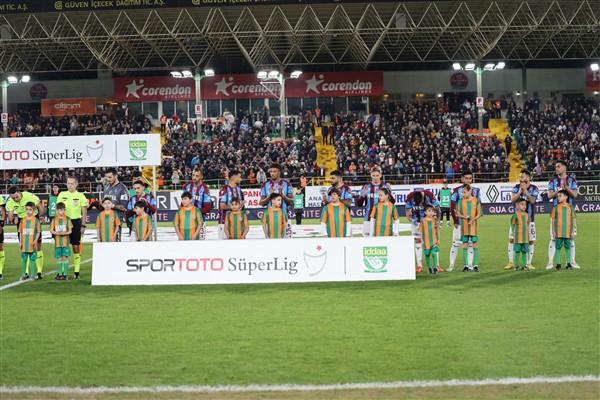 Trabzonspor’un Galatasaray Muhtemel 11’i! 4 Şubat 2023 10