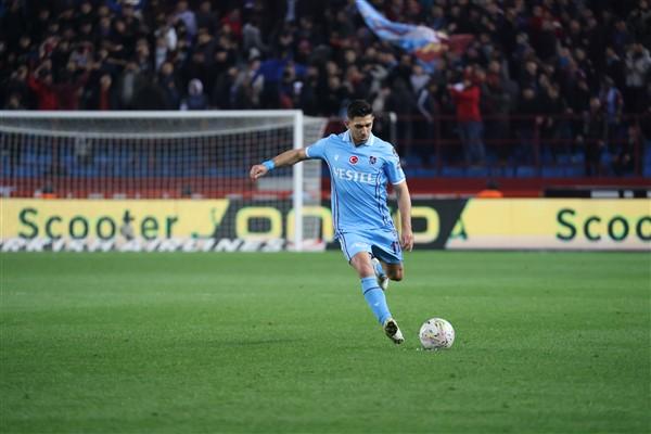 Galatasaray maçını böyle değerlendirdi “Trabzonspor fırsatı kullanamadı” 1