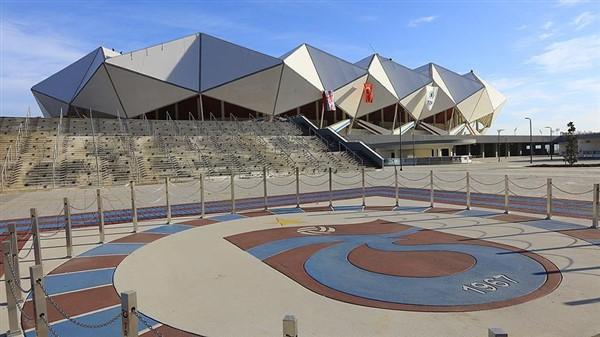 Deprem sonrası Trabzonspor daha önce açıklamıştı! UEFA yetkilileri Trabzon’a geliyor 11