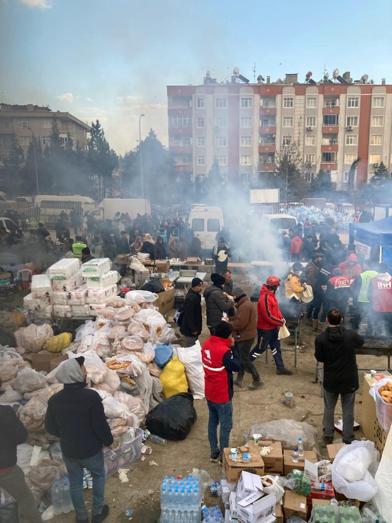 Trabzon Büyükşehir Belediyesi yara sarıyor 8