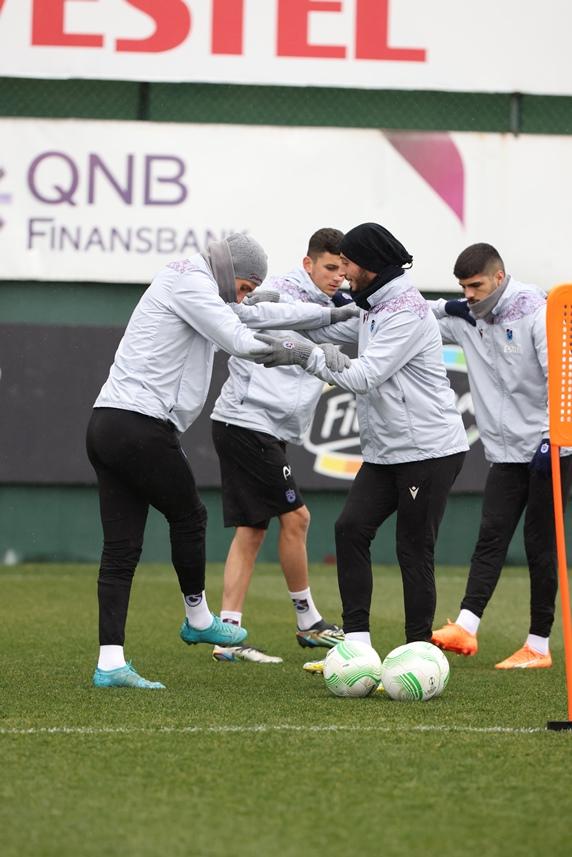 Trabzonspor Basel maçı hazırlıklarını sürüyor 39