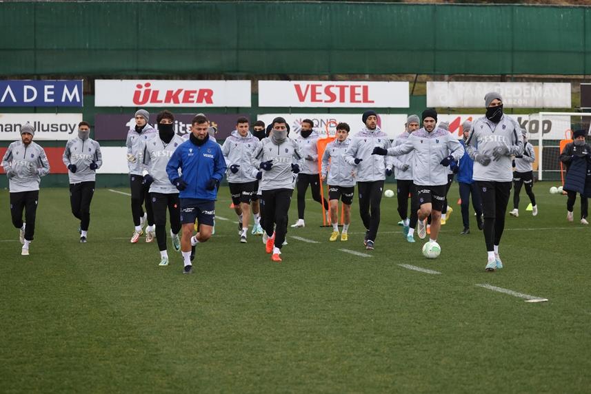 Trabzonspor Basel maçı hazırlıklarını sürüyor 46