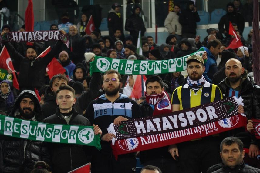 Trabzonspor Basel maçının böyle değerlendirdi! “Tüm ülkenin bütünleştiği bir 90 dakika” 11