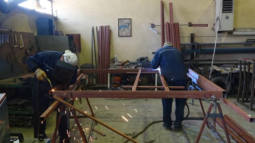 Trabzon'da depremzedeler için fabrika gibi çalışıyorlar 6