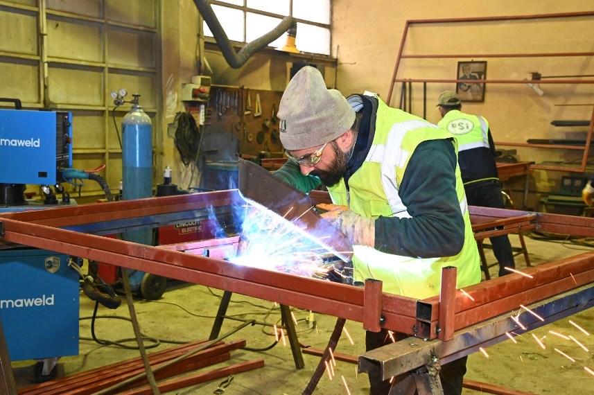 Trabzon'da depremzedeler için fabrika gibi çalışıyorlar 4