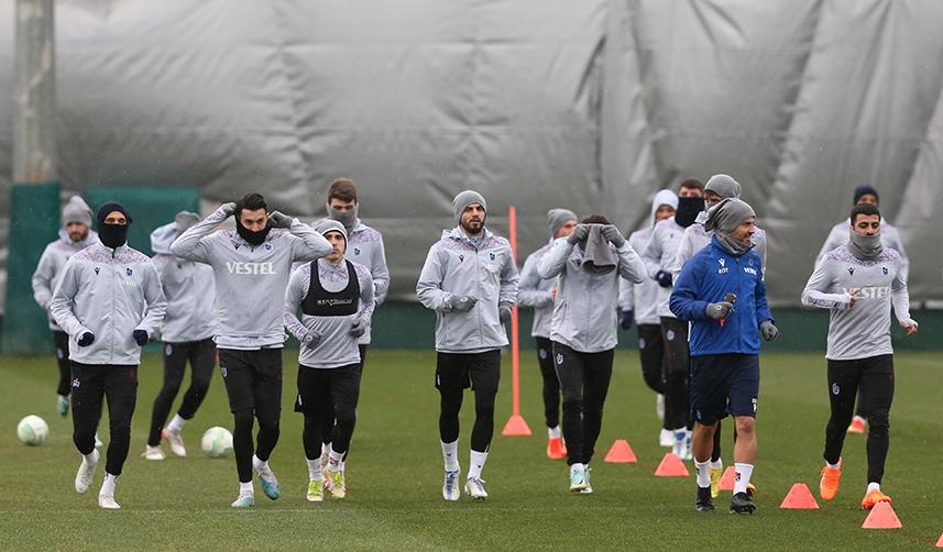 Trabzonspor'un genç ismine teklifler var! 1