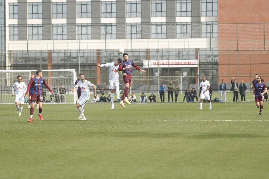 1461 Trabzon ile Çaykur Rizespor berabere 2