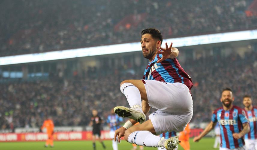 Trabzonspor'un yıldızı için sürpriz iddia! Bonservisi de yazdılar 4