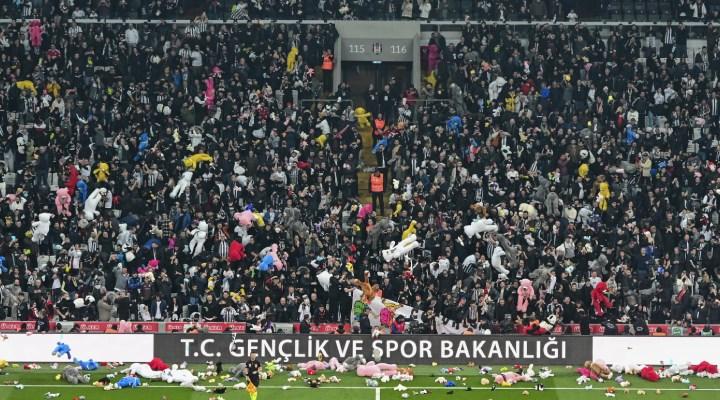 Trabzonspor'da hareketli günler! Yönetim acil kod ile toplandı takım ise... 4