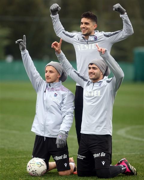 Trabzonspor’da Ümraniyespor maçı hazırlıkları devam ediyor 43