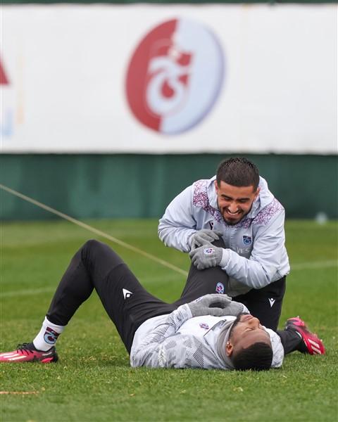 Trabzonspor’da Ümraniyespor maçı hazırlıkları devam ediyor 19