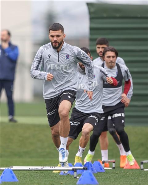 Trabzonspor’un muhtemel Ümraniyespor 11’i Yıldız isim aylar sonra... 3