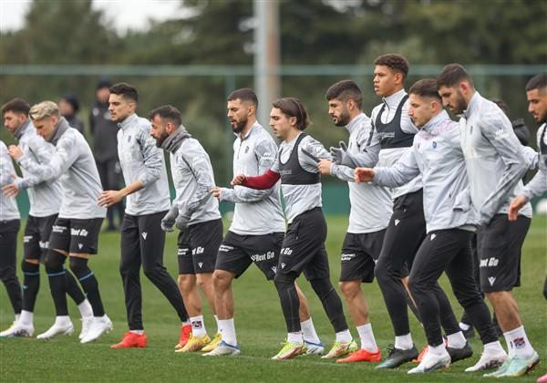 Trabzonspor’un muhtemel Ümraniyespor 11’i Yıldız isim aylar sonra... 2