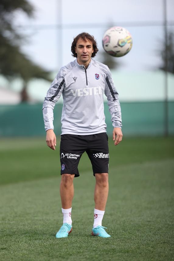 Trabzonspor Süper Lig'in 25. haftasında Adana Demirspor maçı hazırlıklarına başladı 10