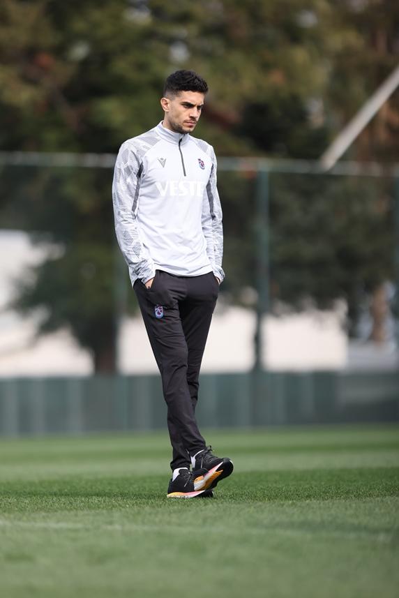 Trabzonspor Süper Lig'in 25. haftasında Adana Demirspor maçı hazırlıklarına başladı 7