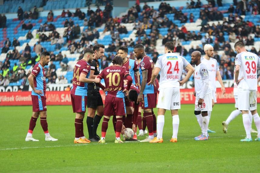 Trabzonspor'da duraklama dönemi! İşler iyi gitmedi 4