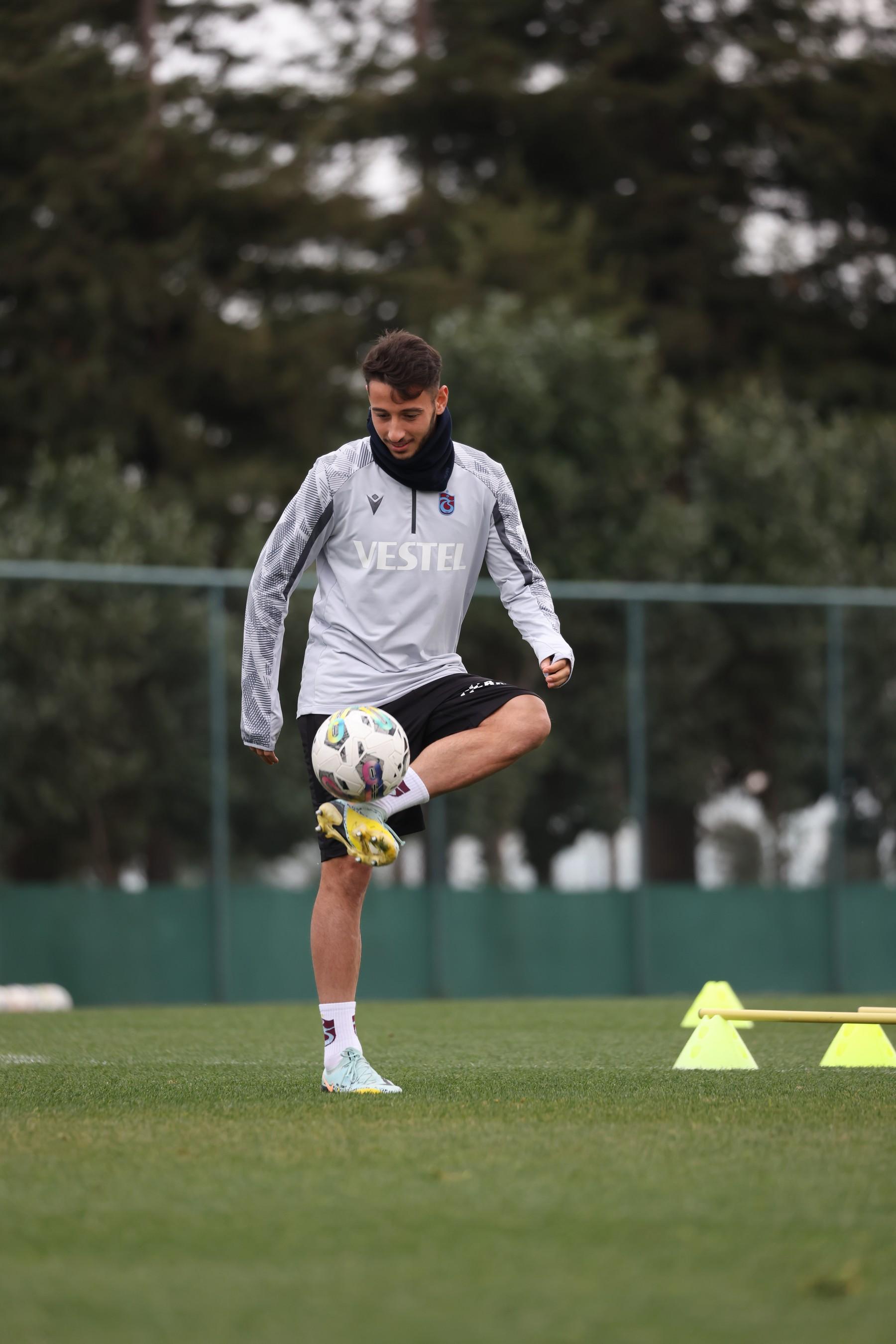 Trabzonspor’da futbolcuların piyasa değerleri değişti! 66