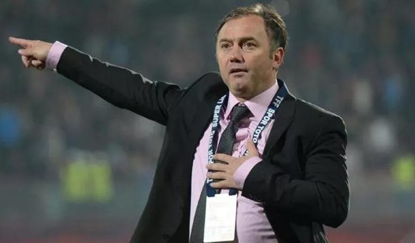 Trabzonspor’un efsanesi Hami Mandıralı'dan flaş Şenol Güneş sözleri “Hiç birimize faydası dokunmadı” 4