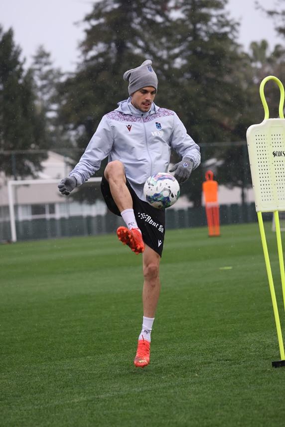 Trabzonspor 27.hafta oynayacağı  Kayserispor hazırlıklarını sürdürüyor 25