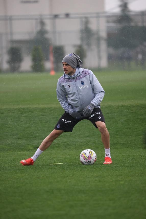 Trabzonspor 27.hafta oynayacağı  Kayserispor hazırlıklarını sürdürüyor 23