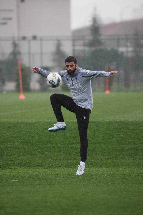 Trabzonspor 27.hafta oynayacağı  Kayserispor hazırlıklarını sürdürüyor 21