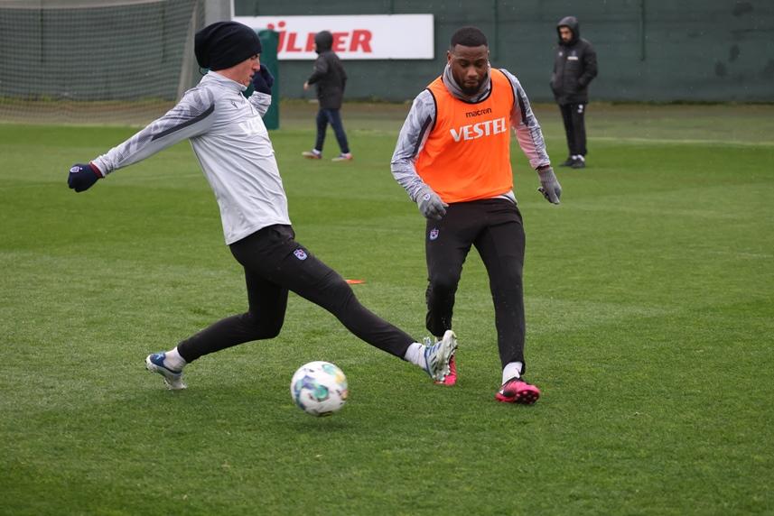 Trabzonspor 27.hafta oynayacağı  Kayserispor hazırlıklarını sürdürüyor 12