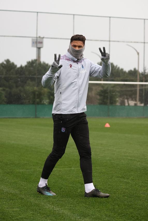 Trabzonspor 27.hafta oynayacağı  Kayserispor hazırlıklarını sürdürüyor 36