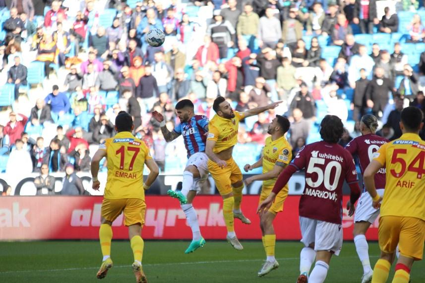 Trabzonspor’un mağlubiyetini böyle değerlendirdi! “Abdullah Avcı gibi…” 13
