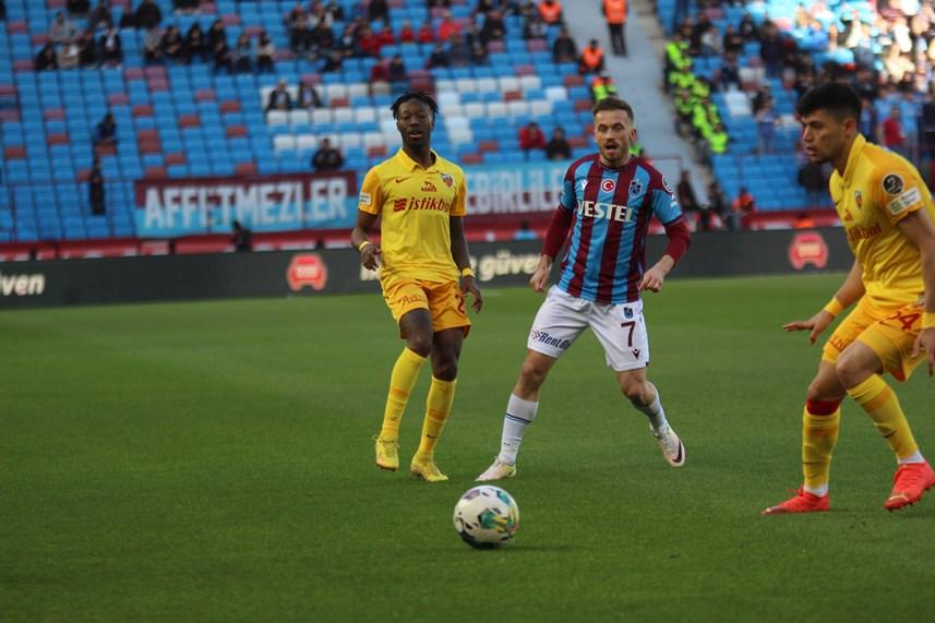 Trabzonspor’un mağlubiyetini böyle değerlendirdi! “Abdullah Avcı gibi…” 11