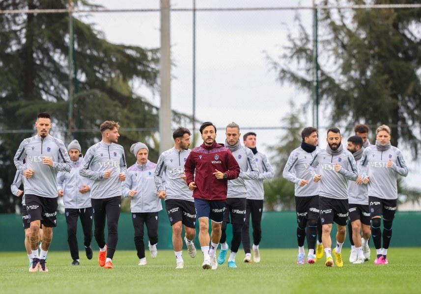 Trabzonspor’un Beşiktaş maçı muhtemel 11’i! 7